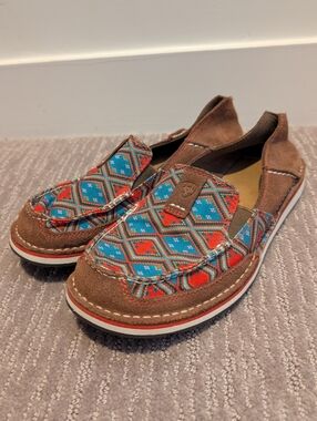 Red and Blue Southwestern/Aztec/Geometric Ariat Cruisers